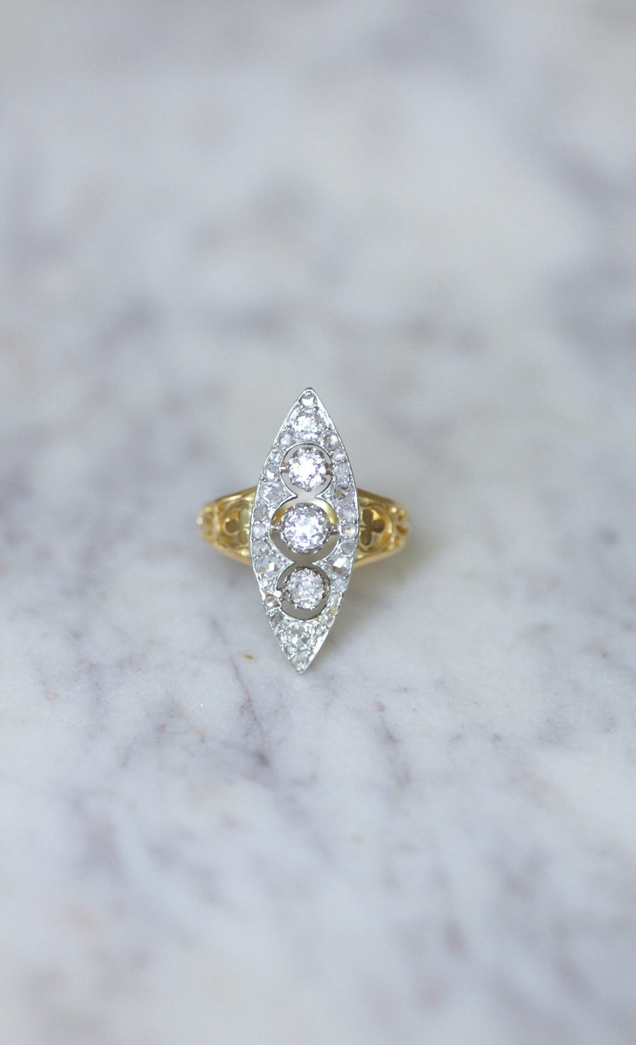 Bague marquise trèfle diamants - Galerie Pénélope