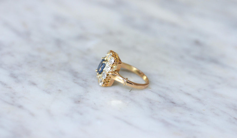 Bague Rectangulaire Saphir 1,10 Cts et Diamants - Galerie Pénélope