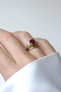 Rubis Naturel 33,7 Carats - Coupe Poire - Inde - Rouge - Neuf Avec étiquettes