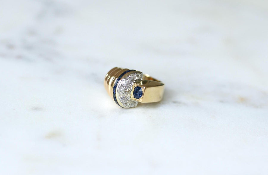 Bague Tank Asymétrique Diamants et Saphirs - Galerie Pénélope