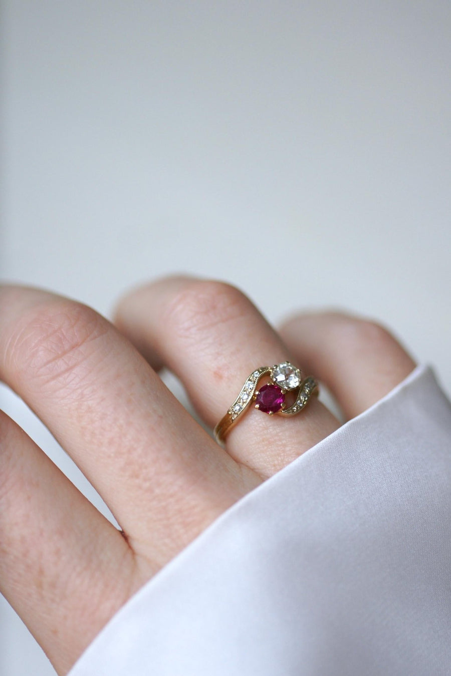 Bague Toi et Moi Rubis Birman et Diamants - Galerie Pénélope