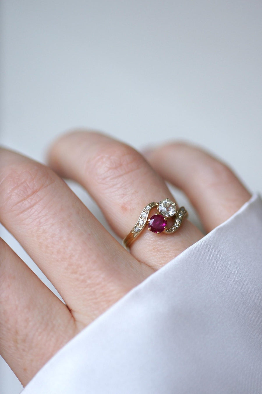 Bague Toi et Moi Rubis Birman et Diamants - Galerie Pénélope