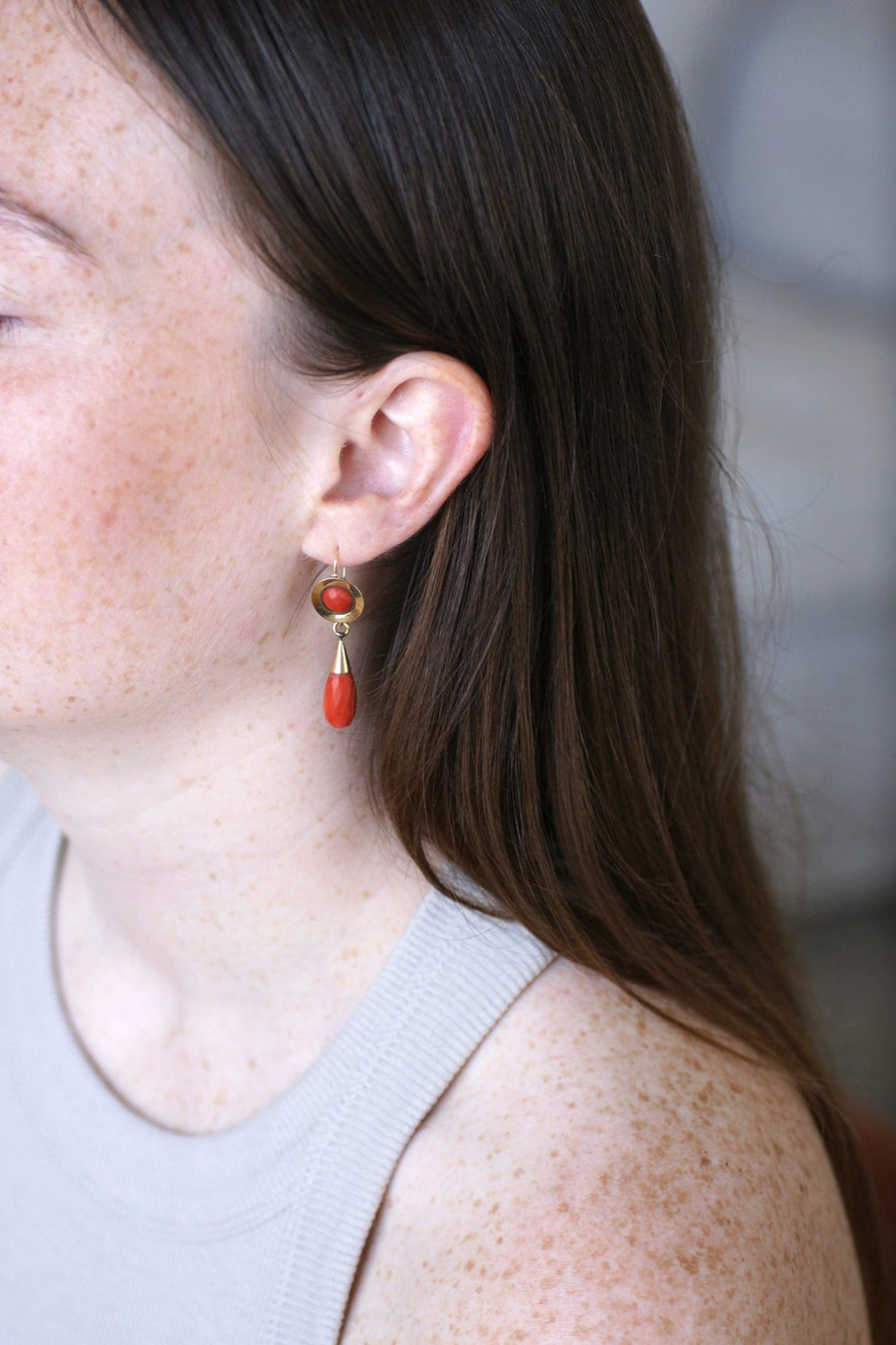 Boucles d'Oreilles Gouttes Corail - Galerie Pénélope