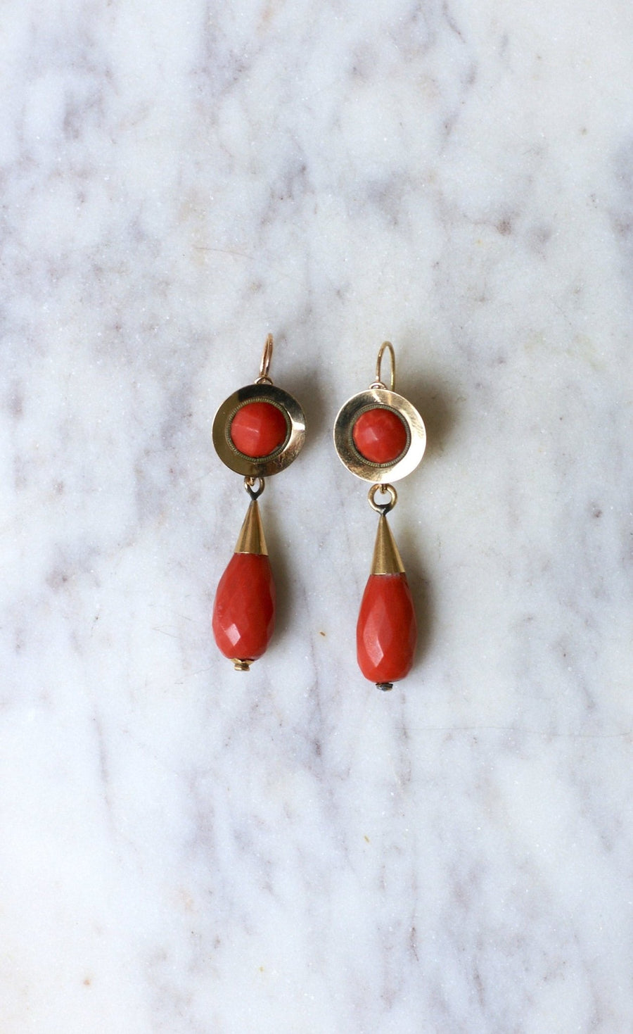 Boucles d'Oreilles Gouttes Corail - Galerie Pénélope