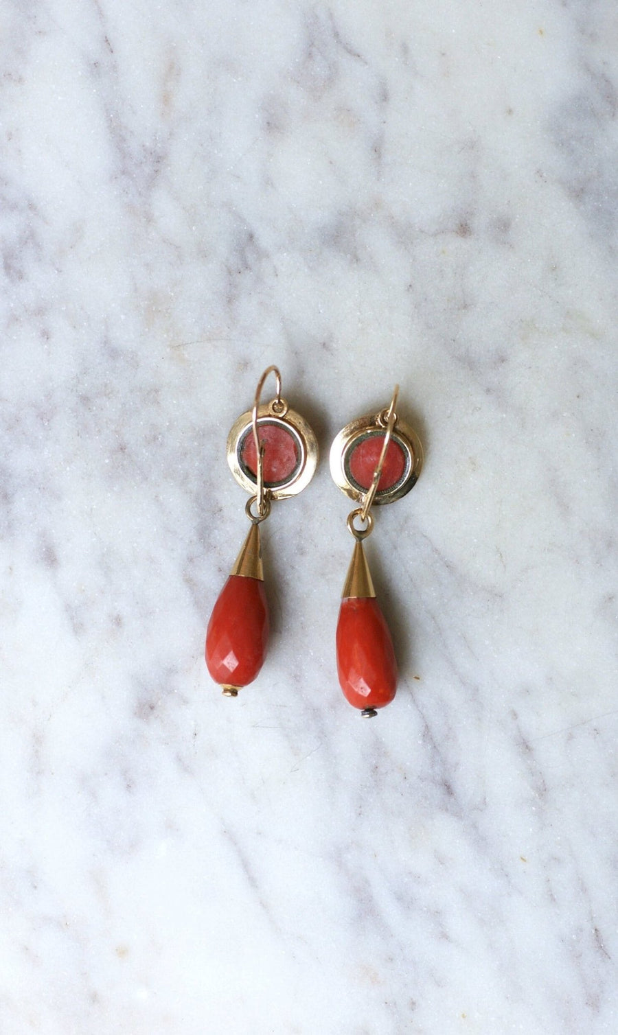 Boucles d'Oreilles Gouttes Corail - Galerie Pénélope