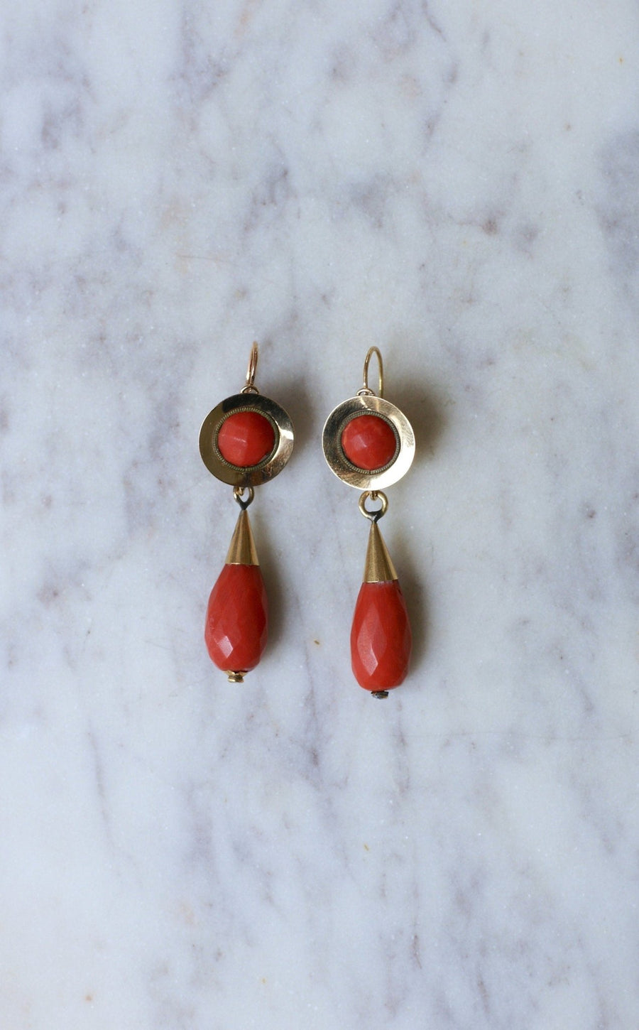 Boucles d'Oreilles Gouttes Corail - Galerie Pénélope