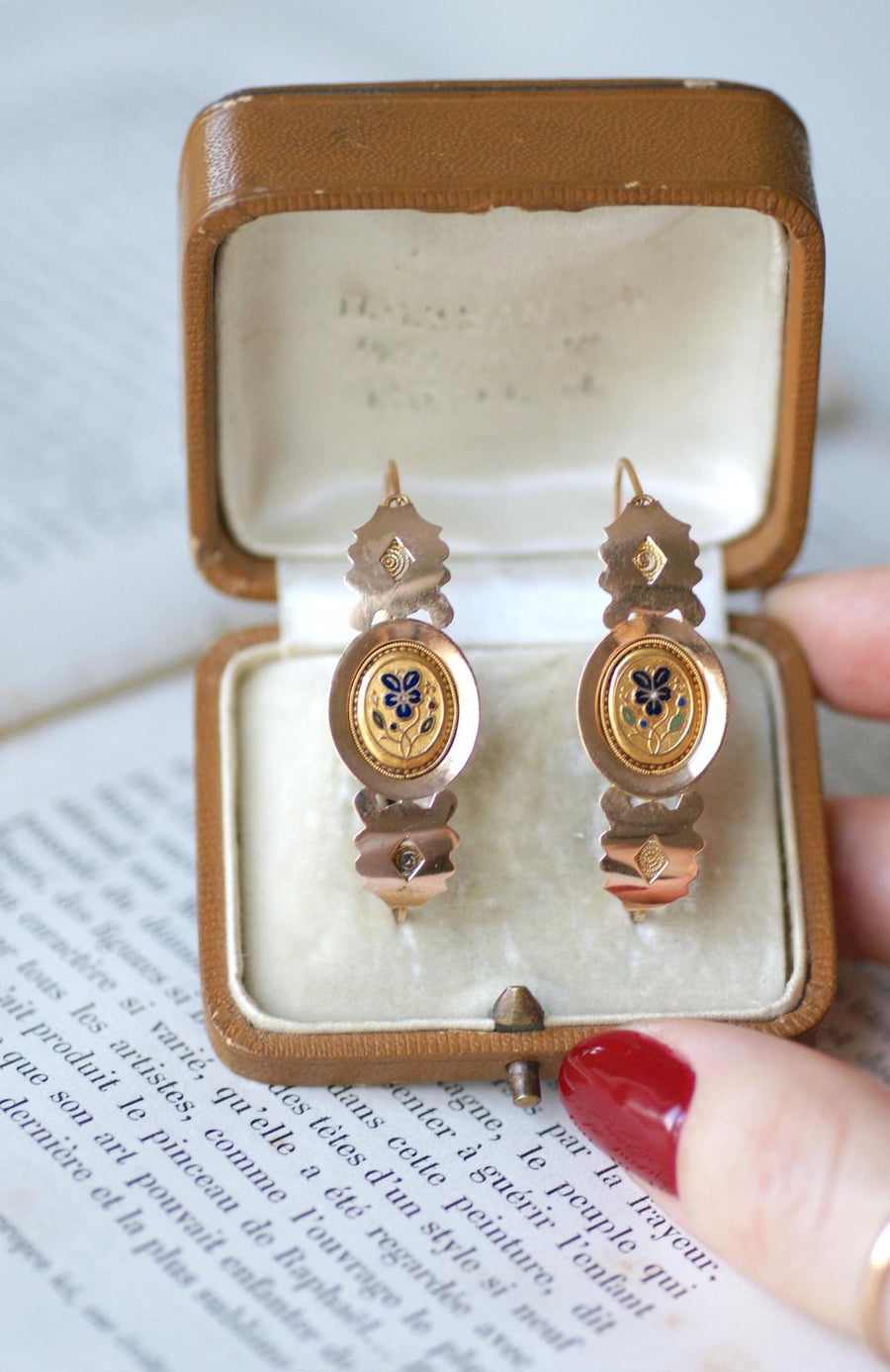 Boucles d'Oreilles Poissardes Anciennes Or et Email - Galerie Pénélope