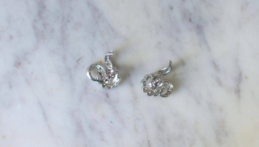 Boucles d'Oreilles Volutes Diamant Or Blanc - Galerie Pénélope