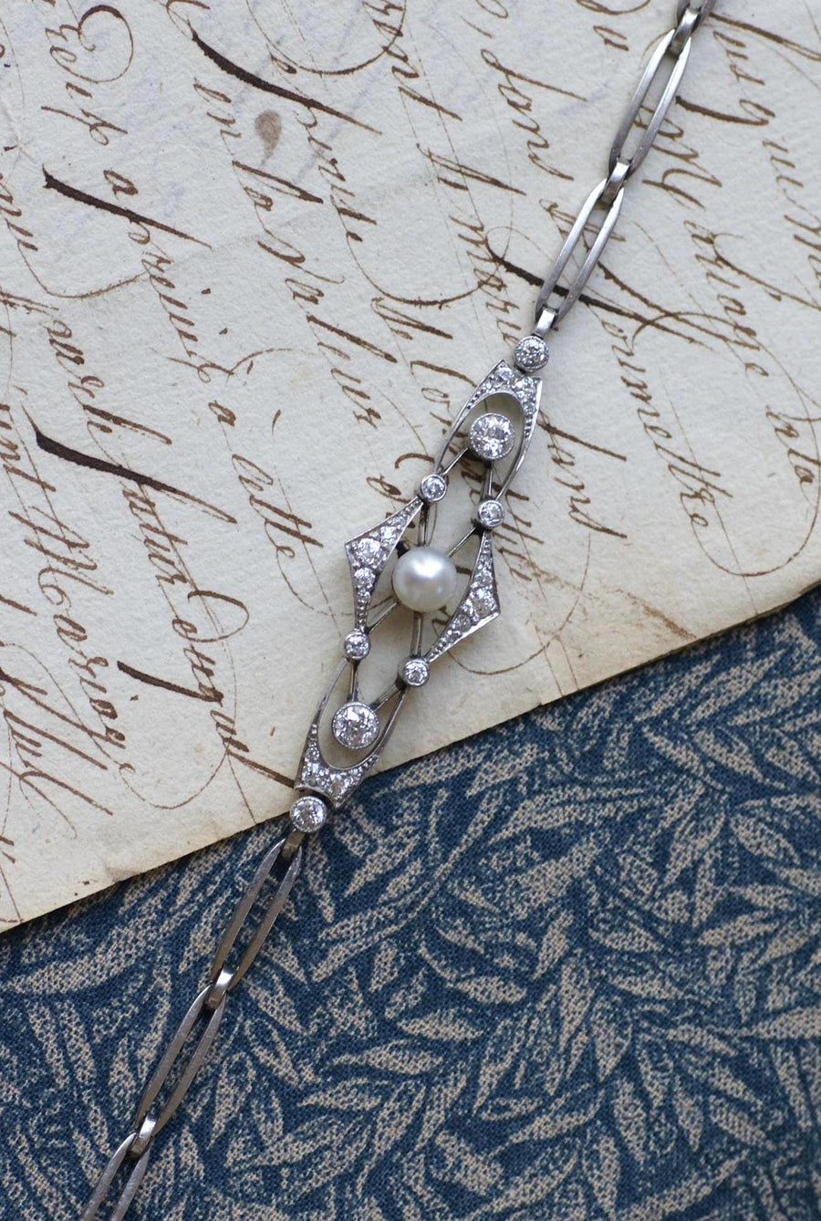 Bracelet Art Deco Perle Fine et Diamants sur Platine - Galerie Pénélope