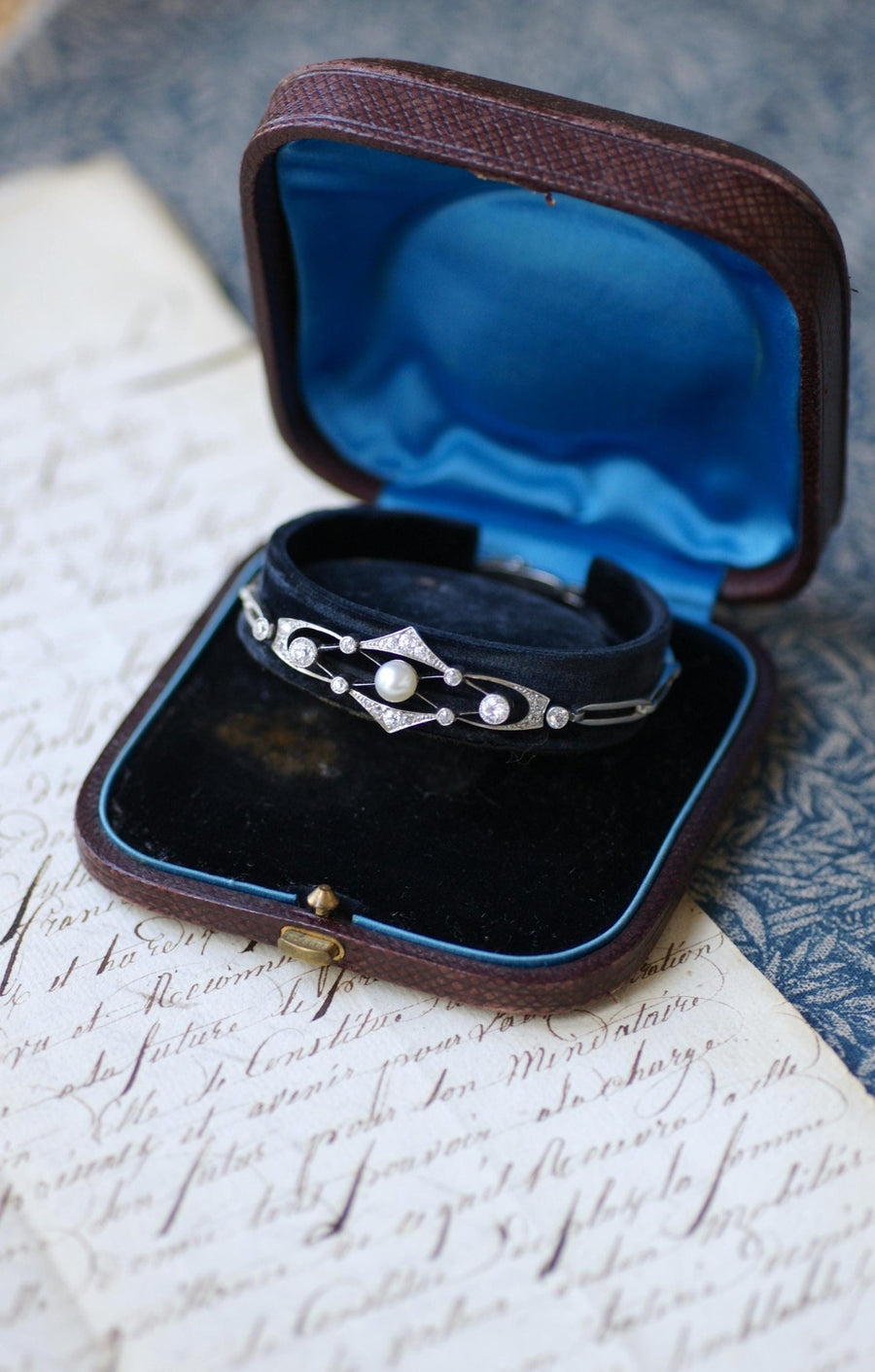Bracelet Art Deco Perle Fine et Diamants sur Platine - Galerie Pénélope