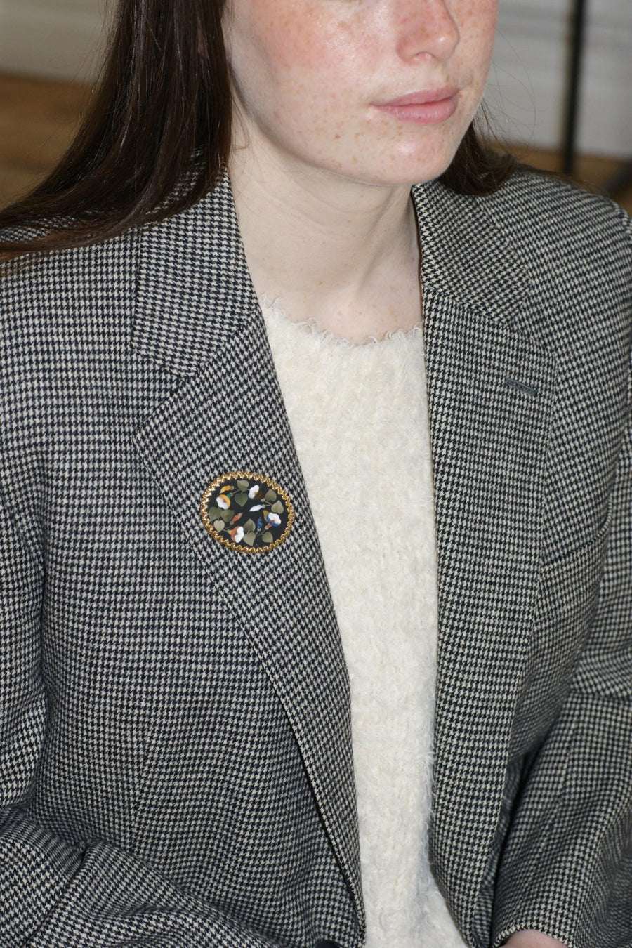 Broche Fleur Pietra Dura sur Or Jaune - Galerie Pénélope