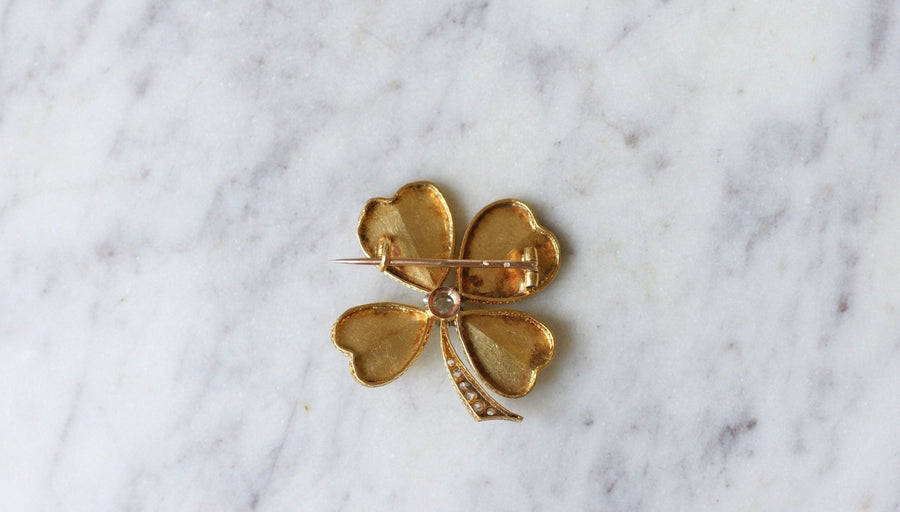 Broche de col or jaune trèfle perle - Bijoux anciens Broche de col or jaune trèfle perle - Bijoux anciens