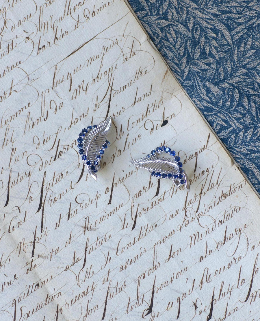 Clips Plume Or Blanc et Saphirs Années 60 - Galerie Pénélope