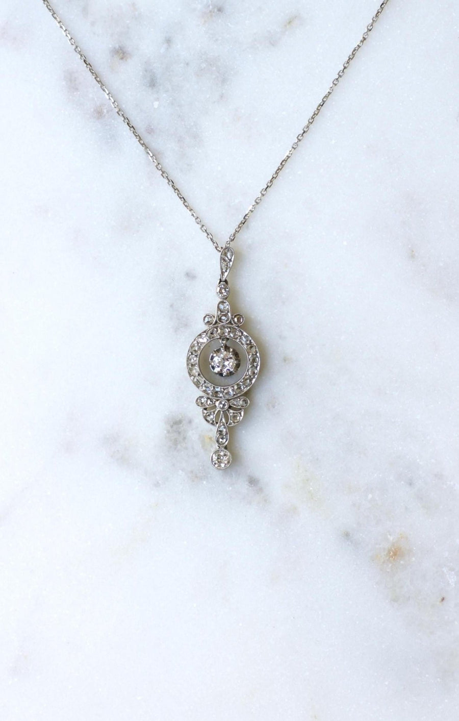 Collier Art Déco Pendentif diamants - Galerie Pénélope