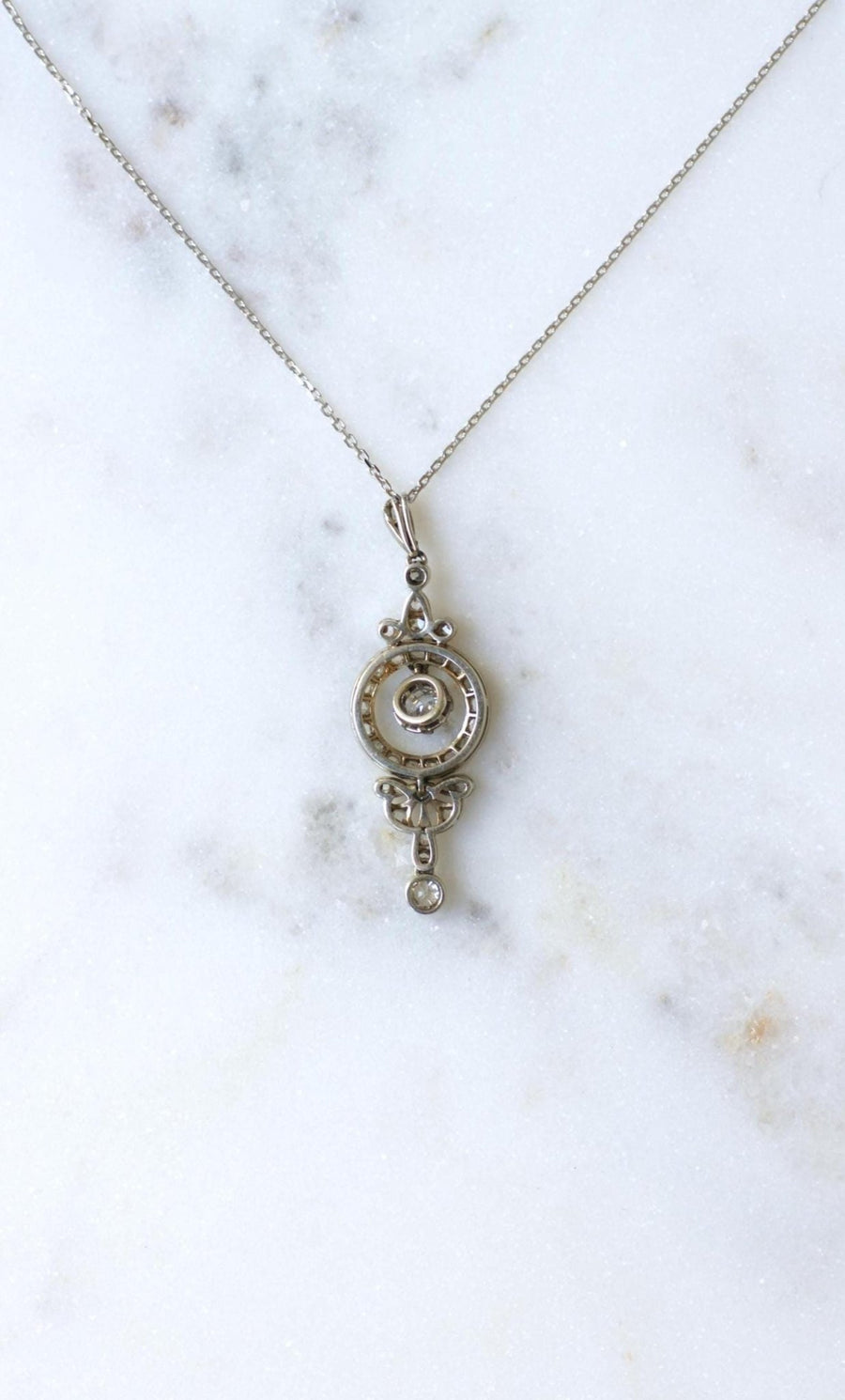 Collier Art Déco Pendentif diamants - Galerie Pénélope