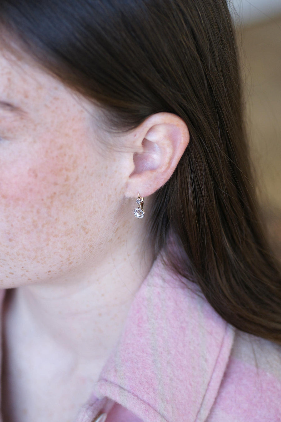 Boucles d'Oreilles Dormeuses Diamants Anciennes Or Jaune et Platine