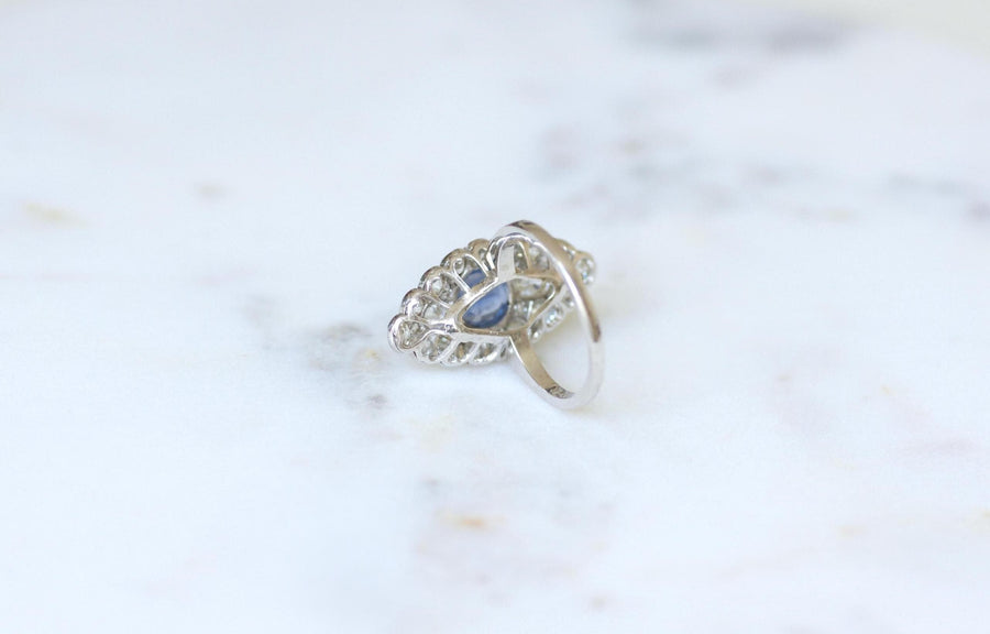 Bague Marquise Saphir 2.20 Cts et Diamants 3.50 Cts sur Or Blanc
