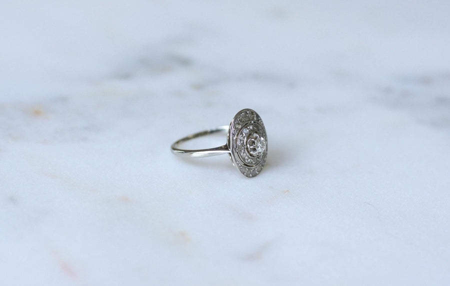 Bague Ovale Art Deco Diamants Platine & Or Blanc