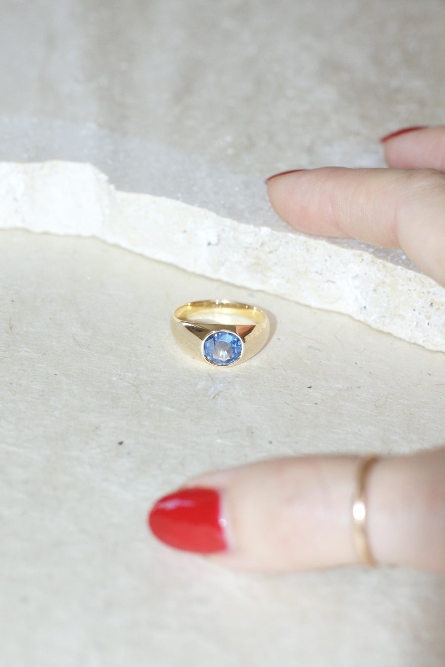 Bague Jonc Saphir de Ceylan Non Chauffé 1,30 Cts sur Or Jaune
