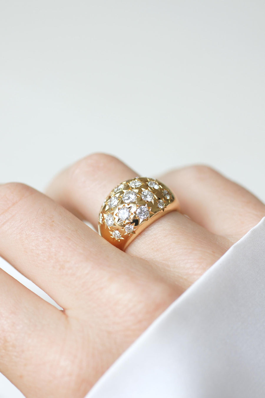 Bague Vintage Jonc Constellation en Or jaune et Diamants 1,60 Cts
