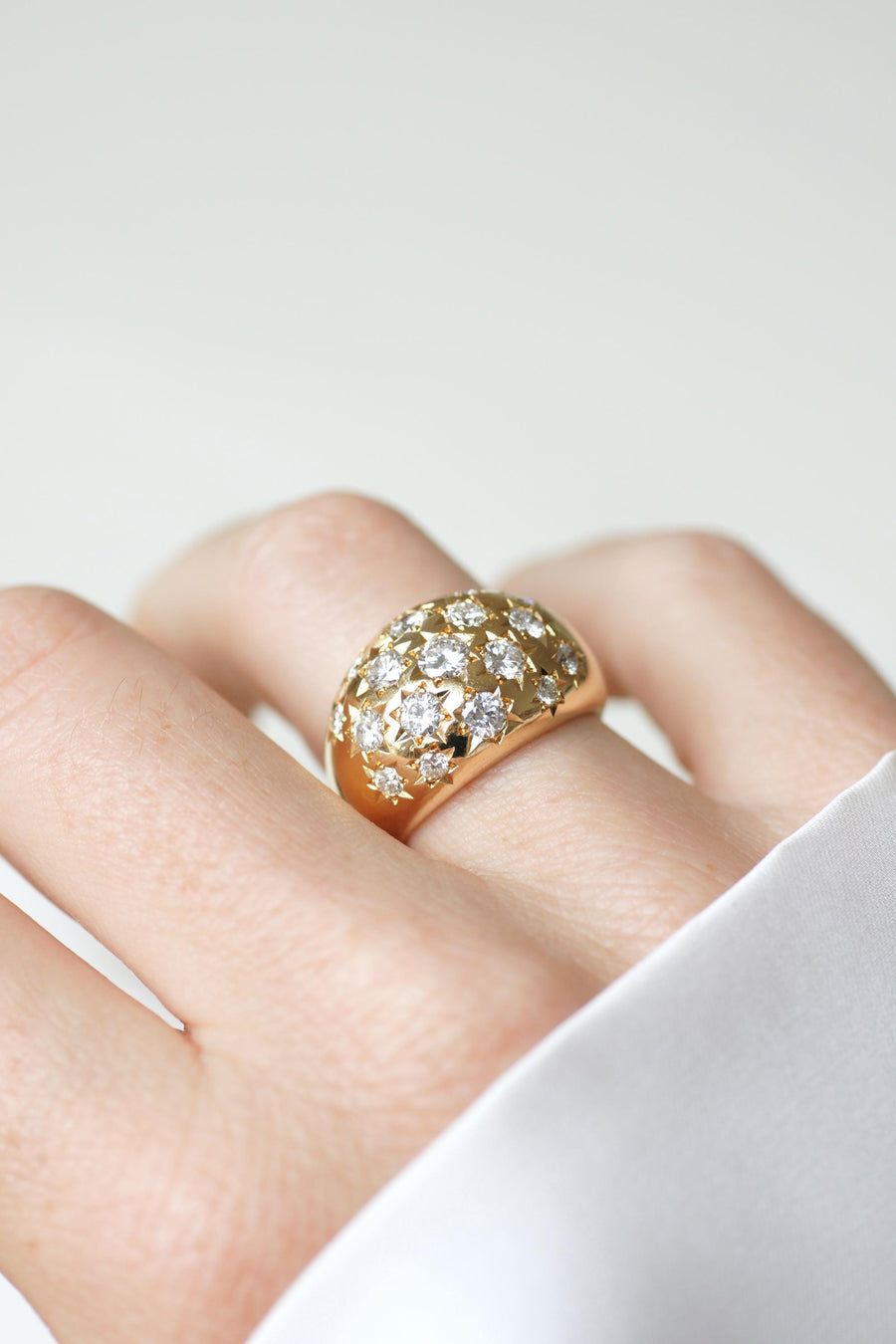 Bague Vintage Jonc Constellation en Or jaune et Diamants 1,60 Cts