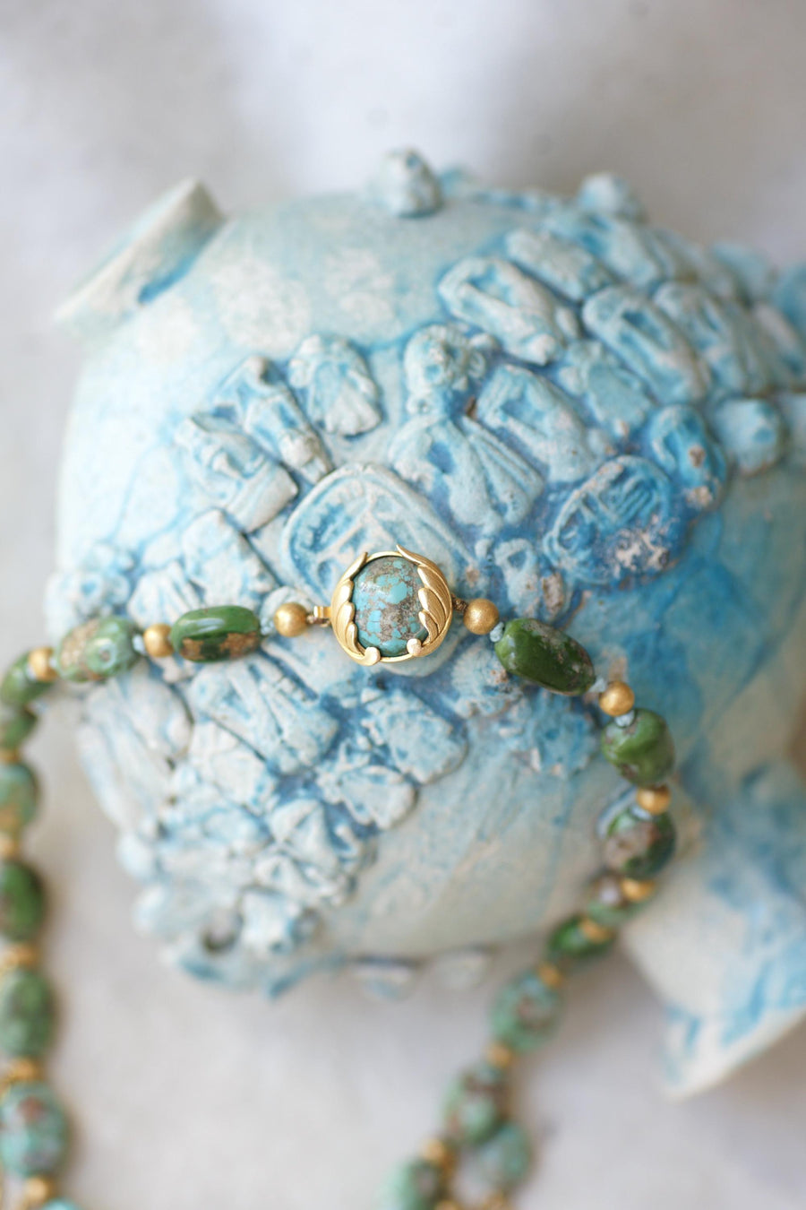 Collier Ancien Neo Egyptien Or Jaune et Turquoises