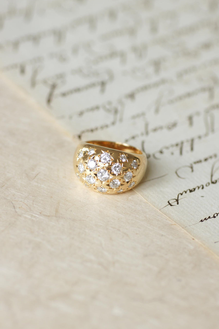 Bague Vintage Jonc Constellation en Or jaune et Diamants 1,60 Cts
