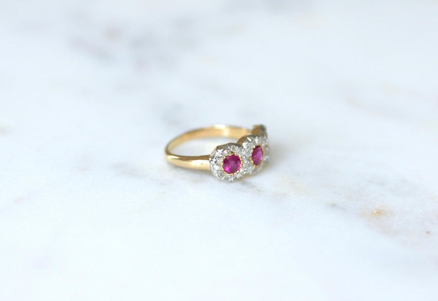 Bague Ancienne Jarretière Trilogie Rubis Birman et Diamants