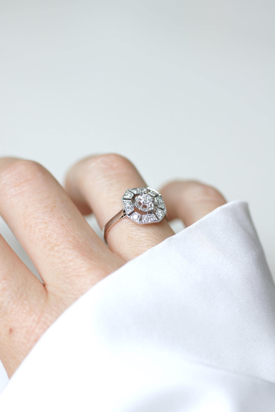 Bague Art Déco Octogonale Diamants 0,60 Ct sur Or Blanc et Platine