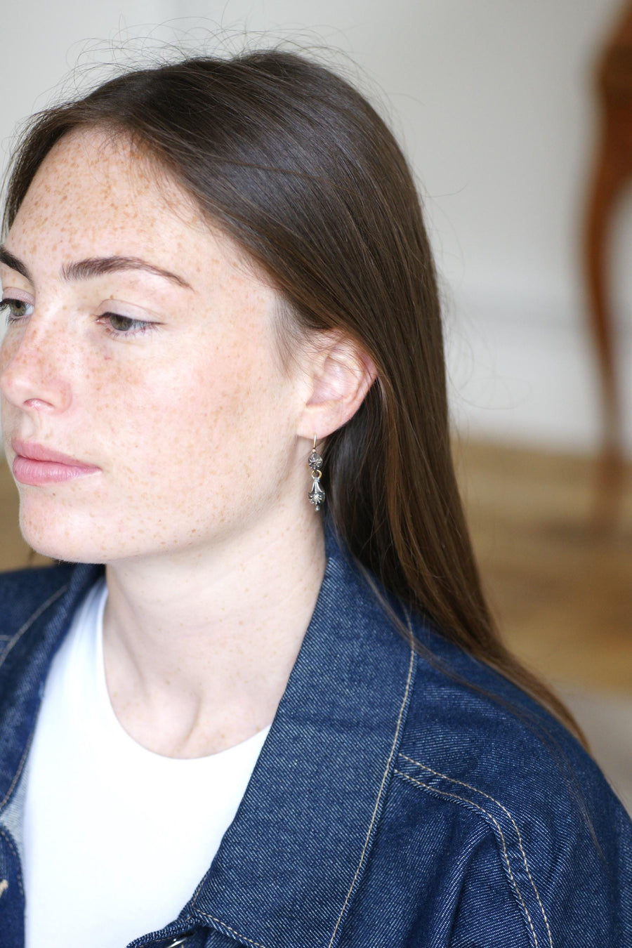 Boucles d'Oreilles Dormeuses Diamants Anciennes Or et Argent