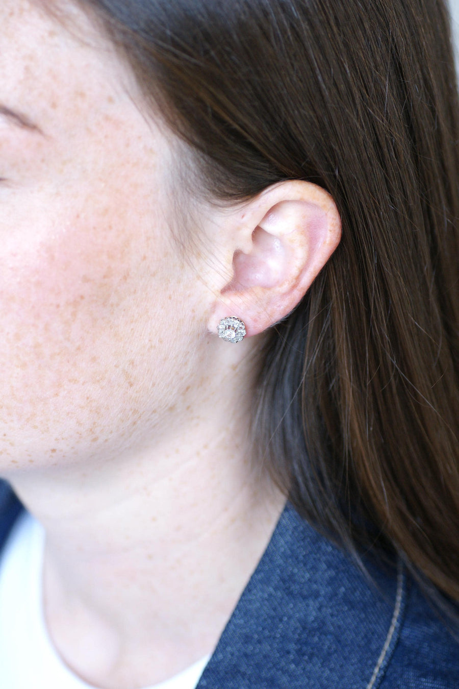 Boucles d'Oreilles Marguerite Diamants 0.70 Ct sur Or et Platine