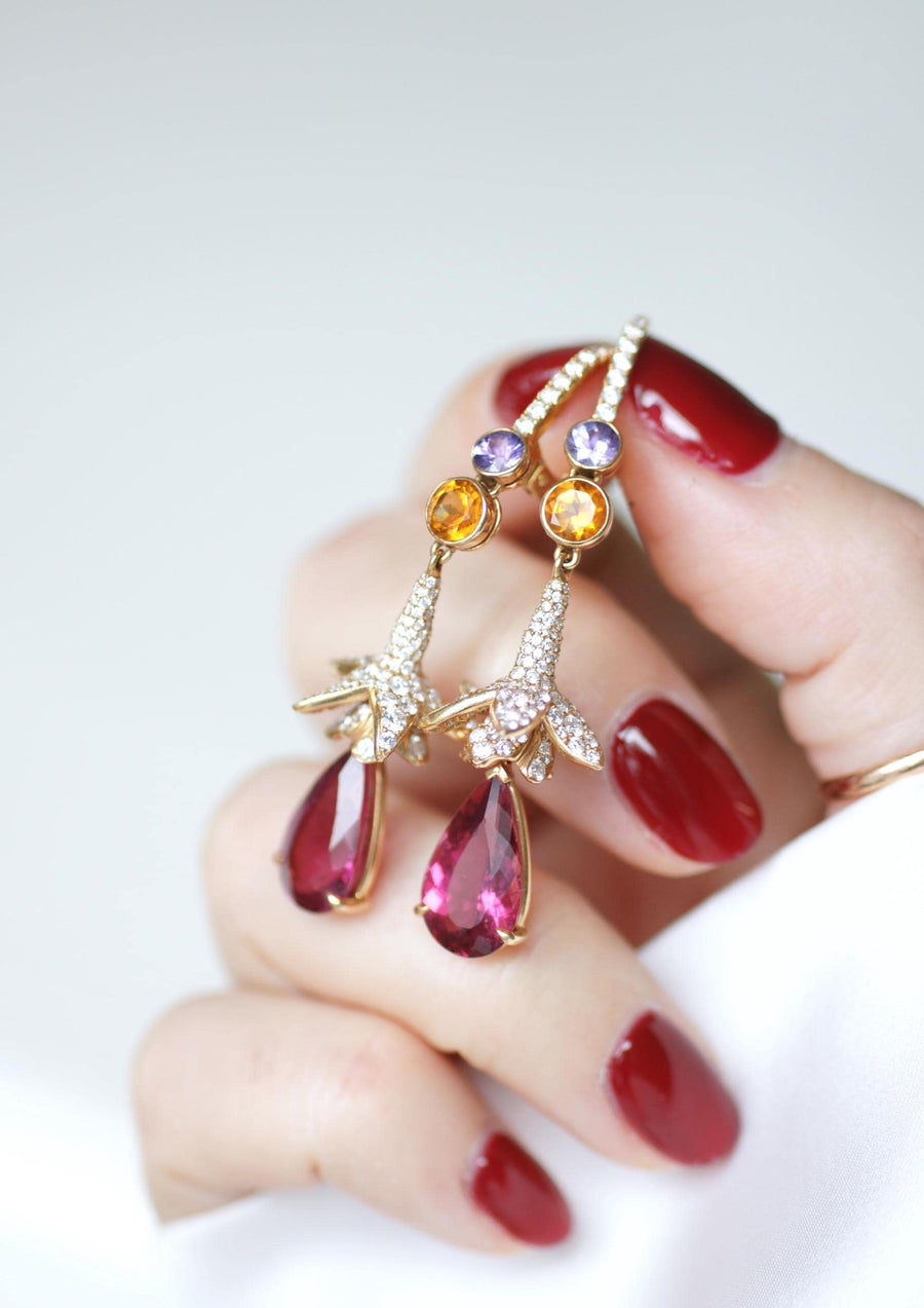 Lorenz Bäumer Longues Boucles d'Oreilles Rubellite, Saphir, Héliodore et Diamant sur Or Jaune