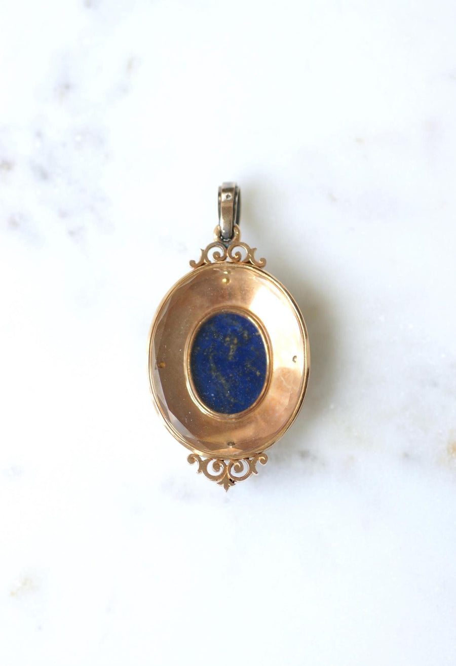Pendentif Médaillon Ouvrant Ancien Scarabée Lapis Lazuli Diamants et Perles fines sur Or Rose Egyptomanie