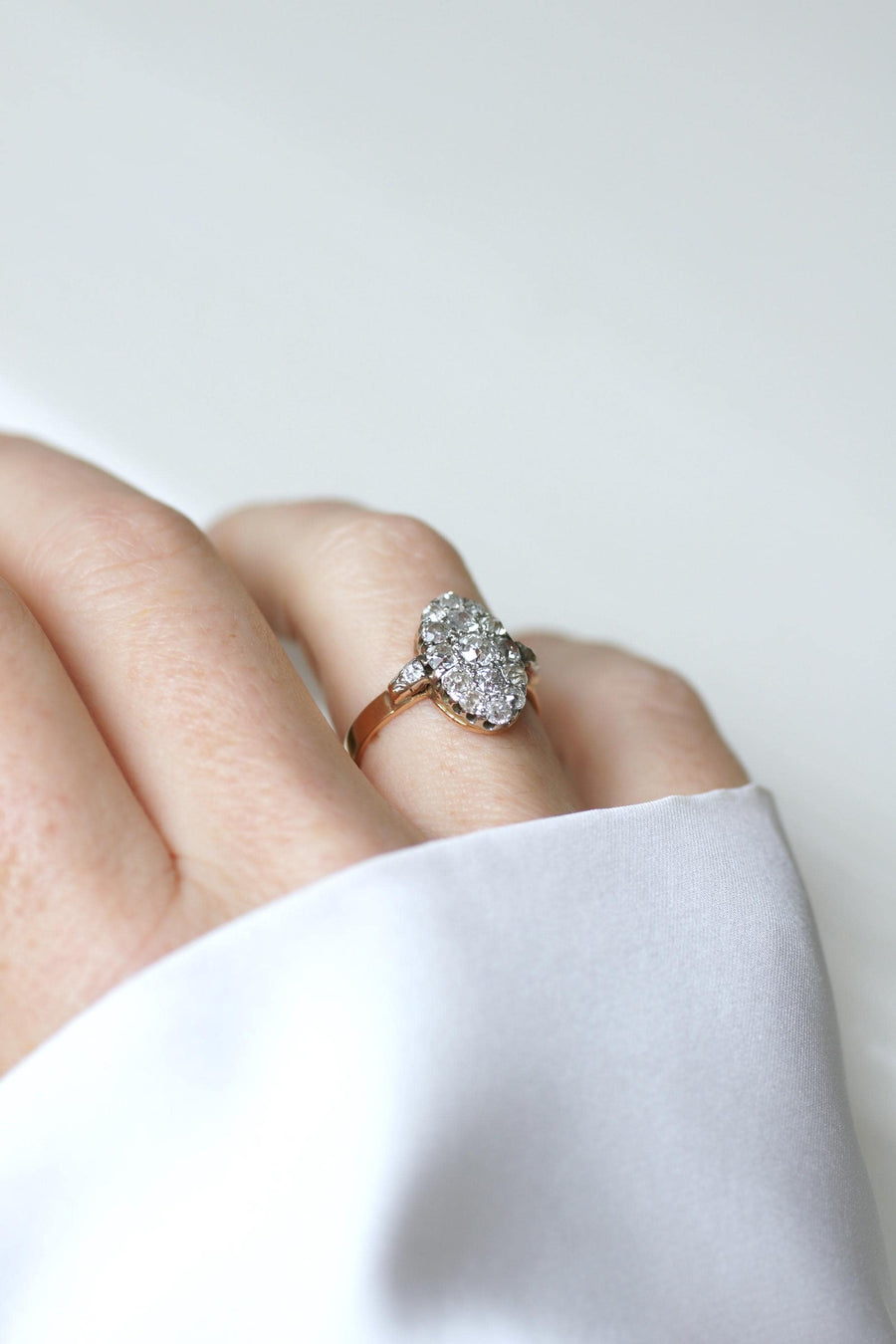 Bague Marquise Ancienne Diamants 1,30 Cts sur Or rose et Platine