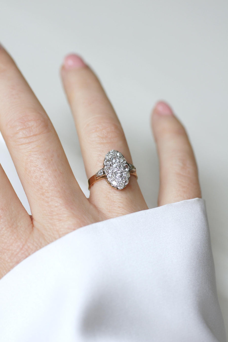 Bague Marquise Ancienne Diamants 1,30 Cts sur Or rose et Platine