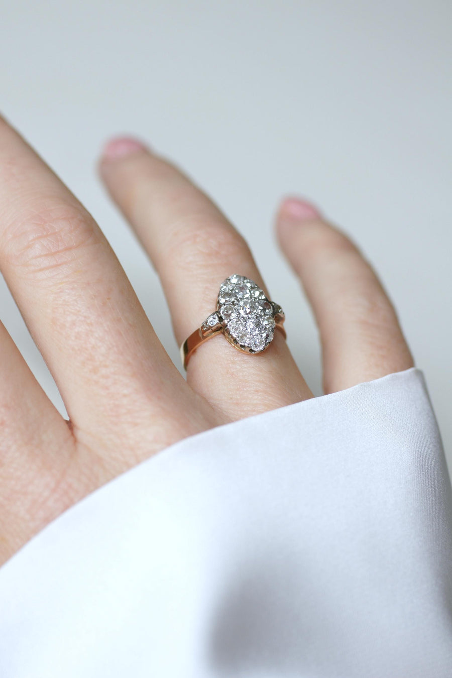 Bague Marquise Ancienne Diamants 1,30 Cts sur Or rose et Platine