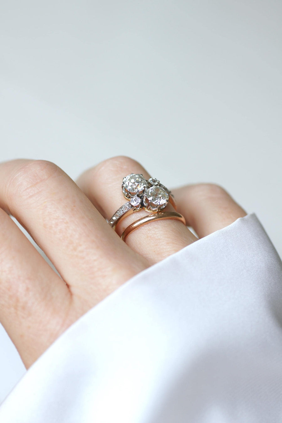 Bague Ancienne Toi et Moi Diamants 2,60 Cts sur Or Jaune et Platine