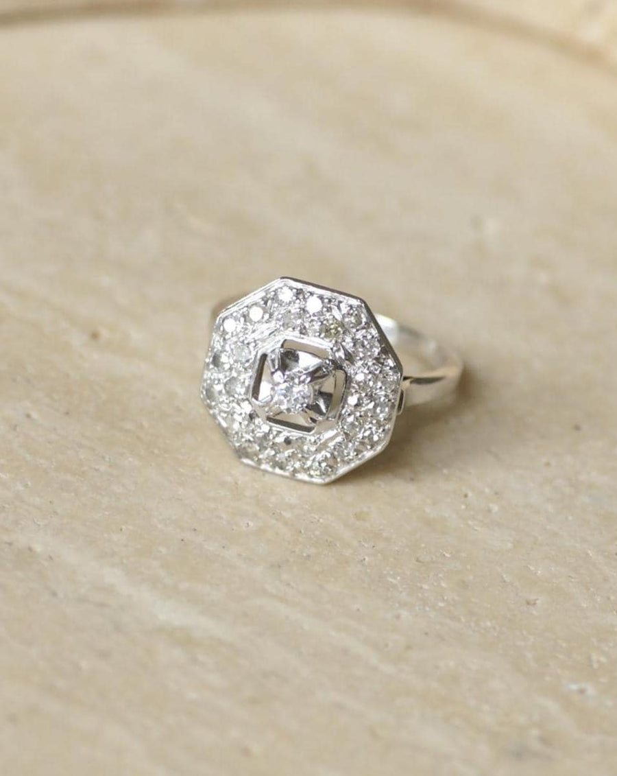 Bague Octogonale Art Déco Platine et Diamants 0,65 Ct