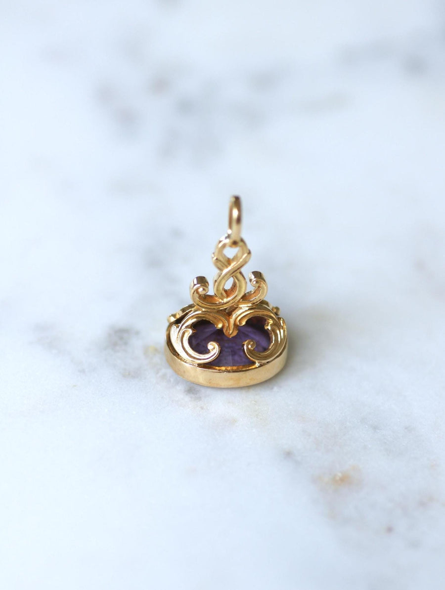 Pendentif Sceau Cachet Ancien en Or Jaune et Améthyste Intaille Armoirie Ecclésiastique