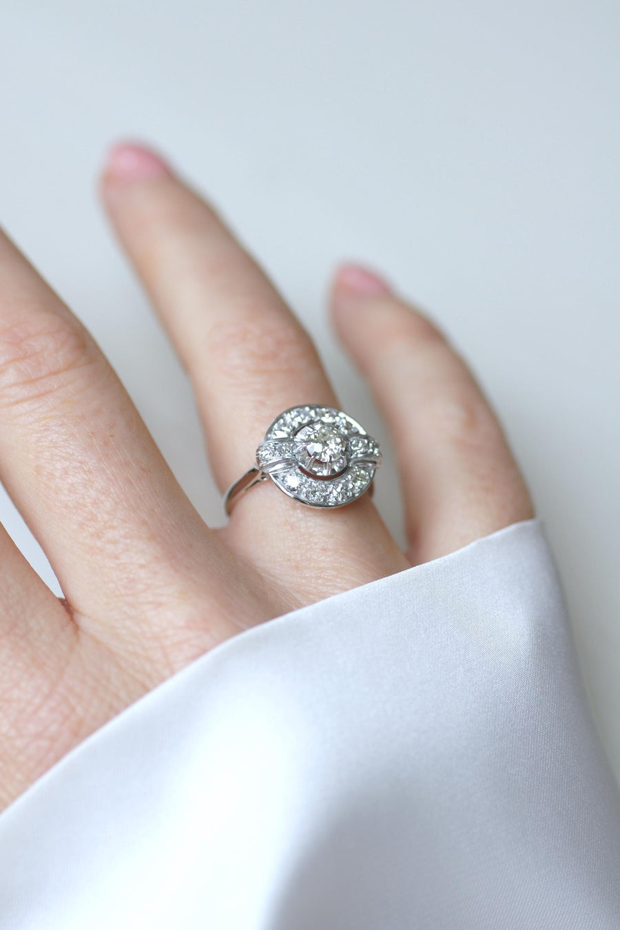 Bague Cible Art Déco Diamants 1,05 Cts sur Or blanc et Platine