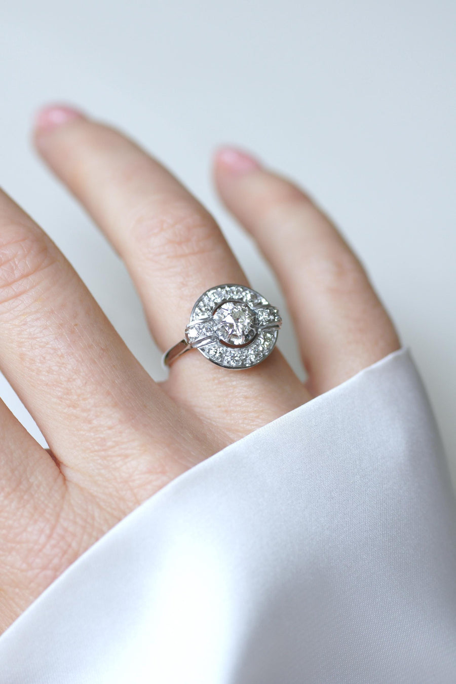 Bague Cible Art Déco Diamants 1,05 Cts sur Or blanc et Platine