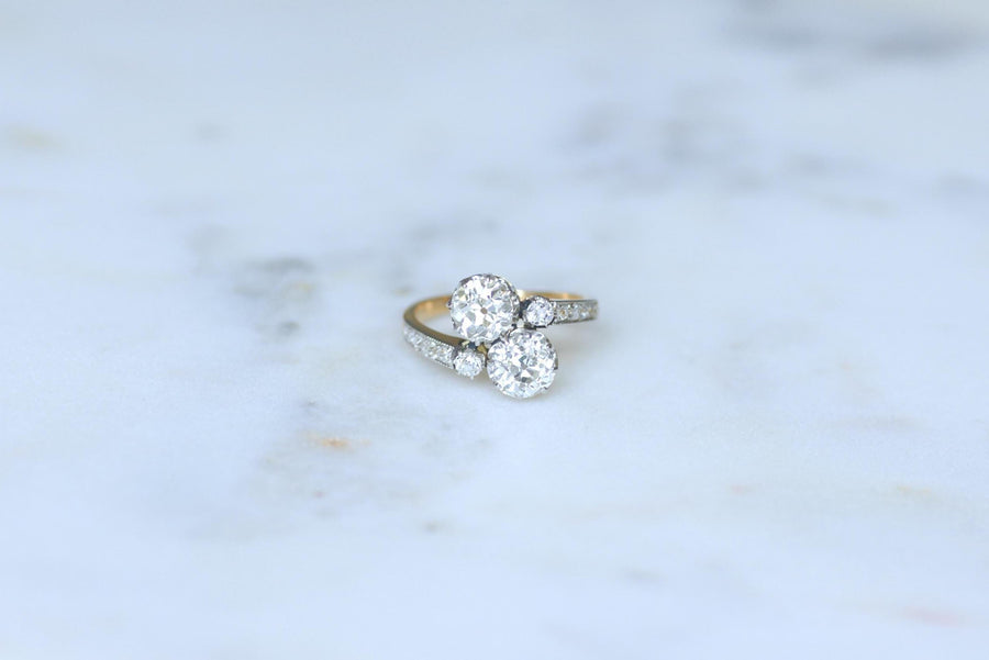 Bague Ancienne Toi et Moi Diamants 2,60 Cts sur Or Jaune et Platine