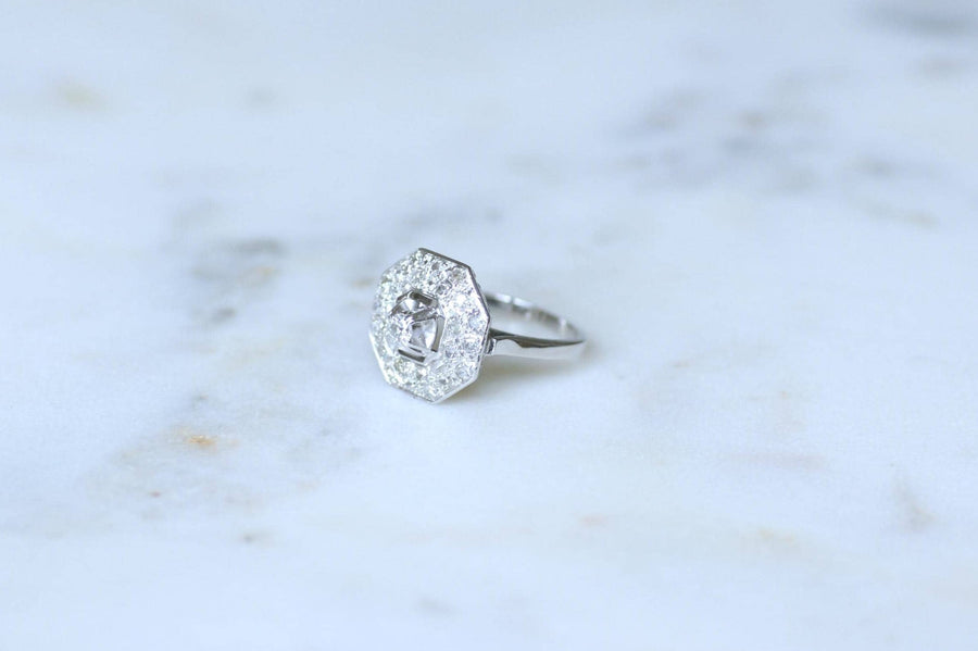 Bague Octogonale Art Déco Platine et Diamants 0,65 Ct