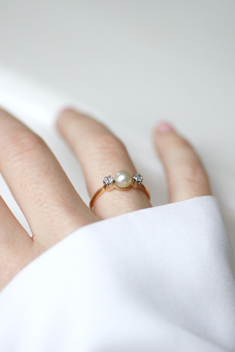 Bague Ancienne Perle Fine et Diamants sur Or et Platine