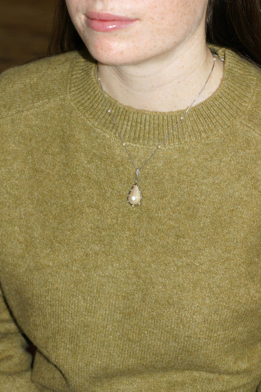 Collier Art Déco Pendentif Goutte Perle & Diamants sur Or et Platine