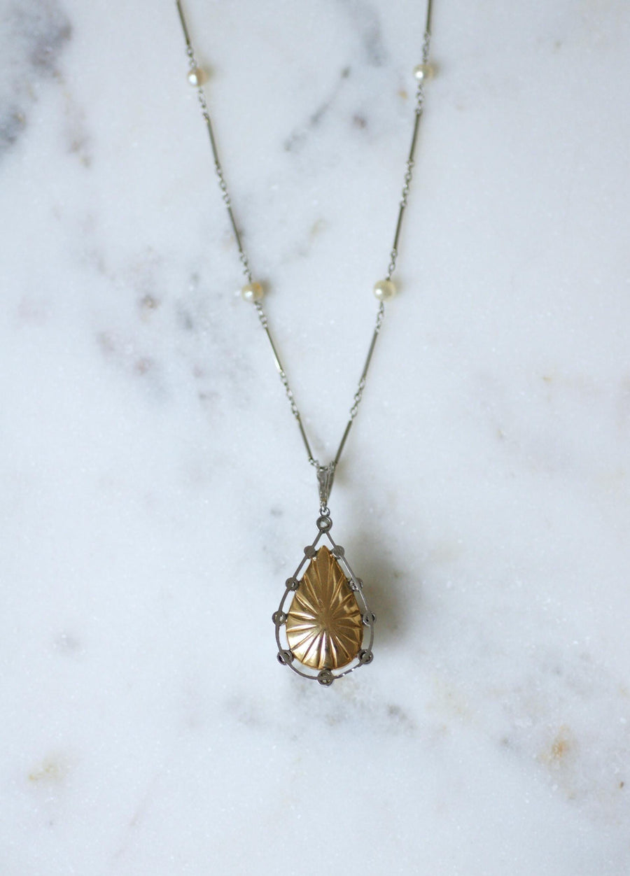 Collier Art Déco Pendentif Goutte Perle & Diamants sur Or et Platine