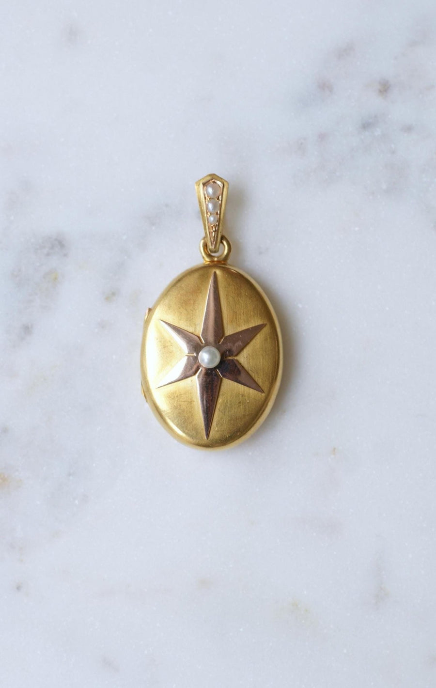 Médaillon Ancien Etoile Perles Fines sur Or Rose et Jaune - Galerie Pénélope