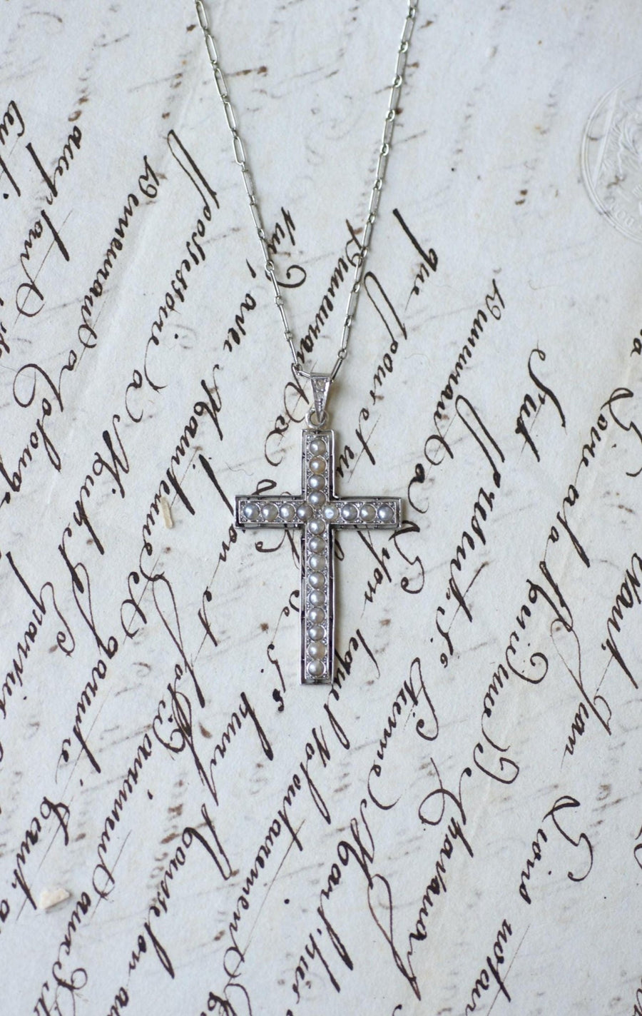 Pendentif Croix Art Déco Perles et Diamants - Galerie Pénélope