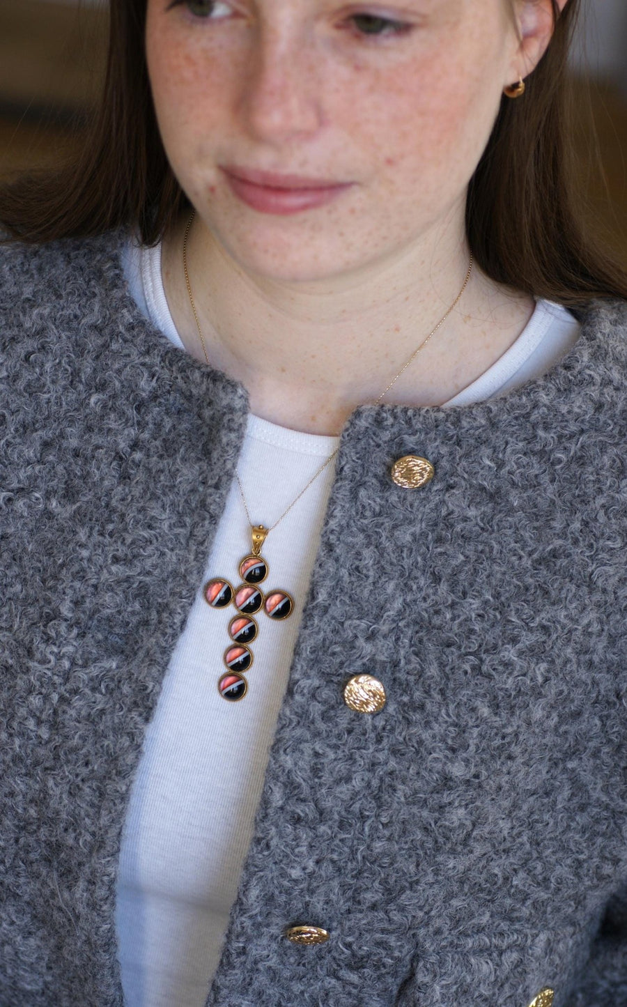 Pendentif Croix Cabochon d'Agate sur Or jaune - Galerie Pénélope