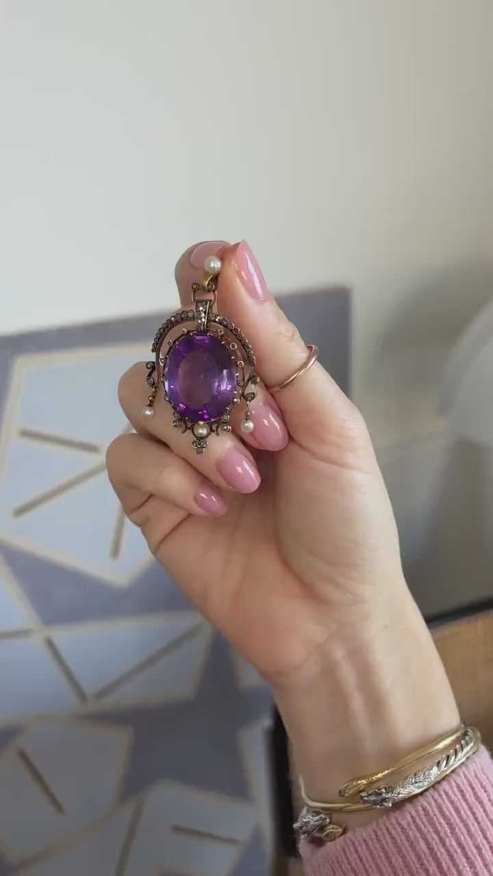 Pendentif Ancien Améthyste Diamants et Perles fines sur Or Rose et Argent